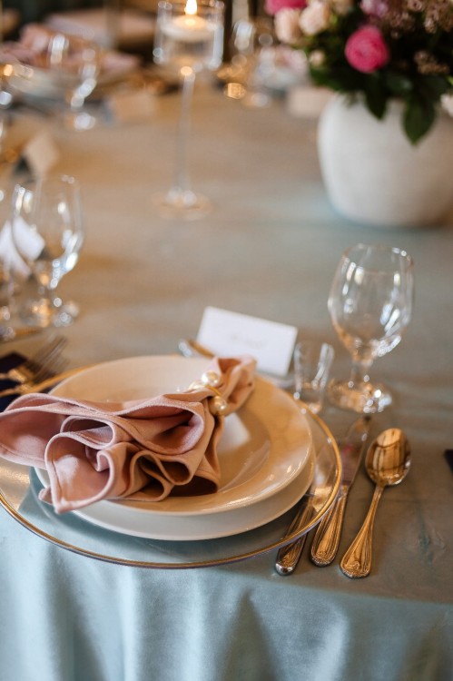 2c39bfb6cc0342e2a267a3e3be74ac15