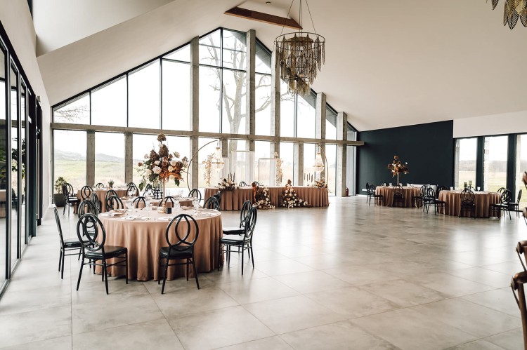 7960cf9f405445ee87b813e5417b7832